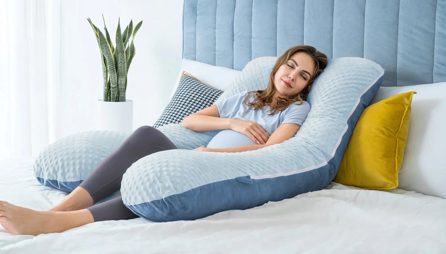 Maternity Essentials For Comfort During Motherhood